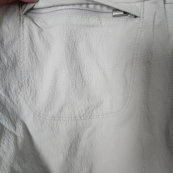 Athleta | Trekkie Hike Straight Leg Pant in Birch Grey - Size 6 - Picture 10 of 14